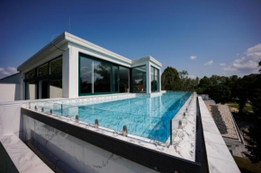 White&Blue Apartman